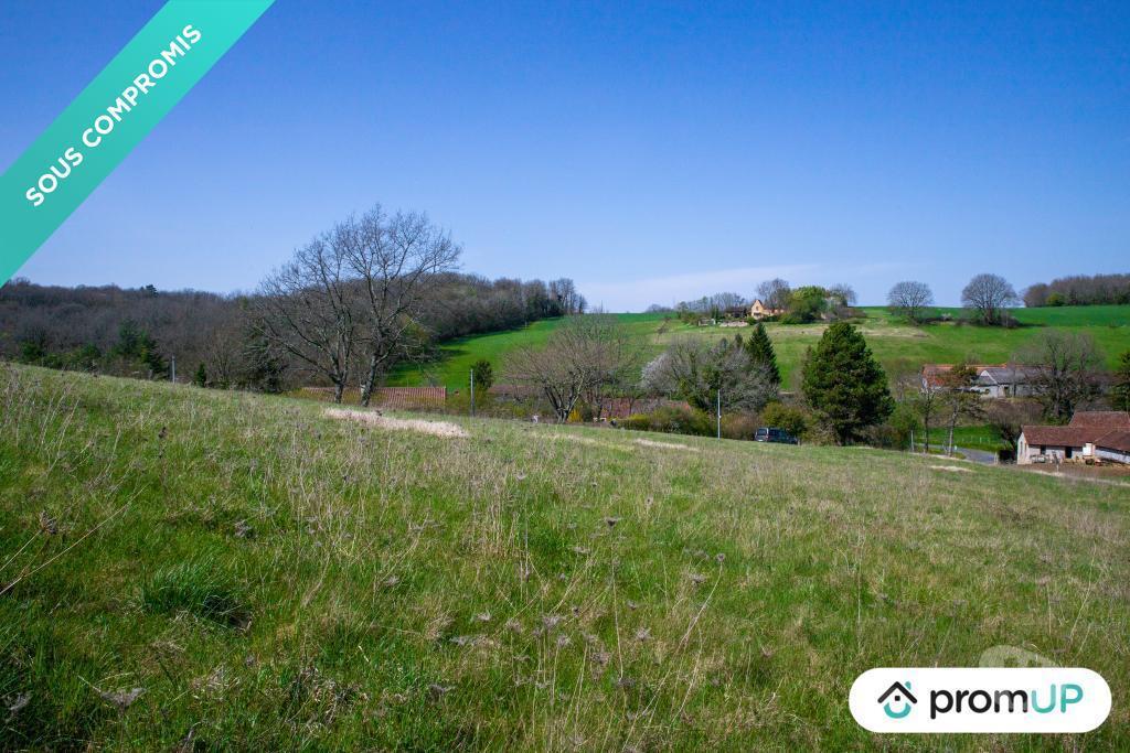 Terrain à vendre Dordogne St Cyprien - 24220 - Photos Vivastreet (VT1206) Terrain constructible de 3470m² situé à Saint-Cyprien