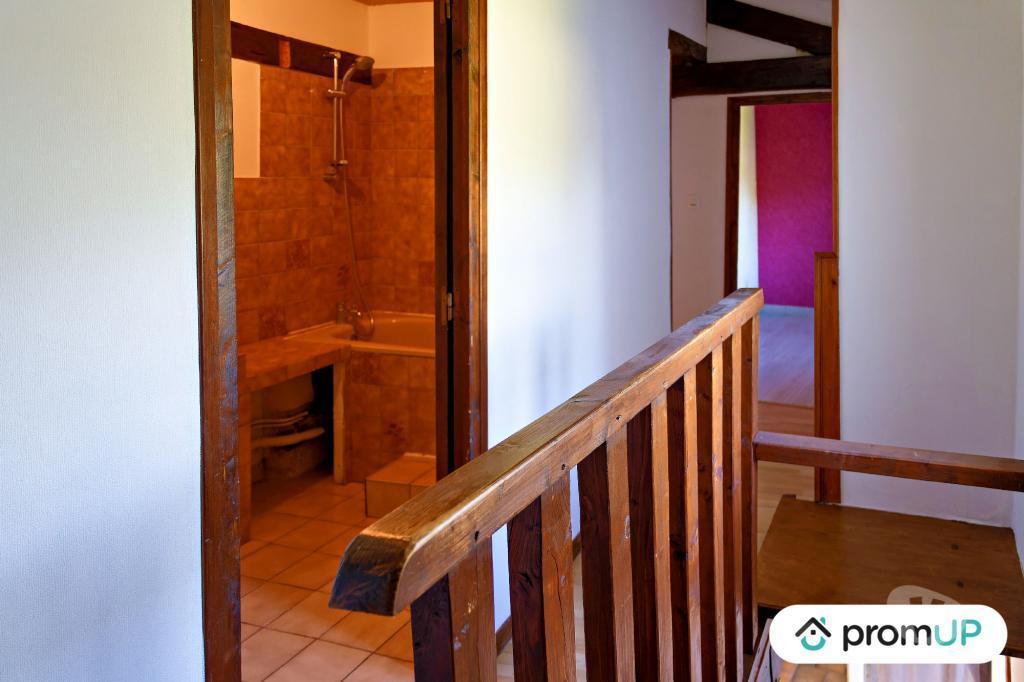 Vente Maison Marne Ste Menehould - 51800 - Photos Vivastreet (V4772) Maison de bourg 100 m² avec terrain
