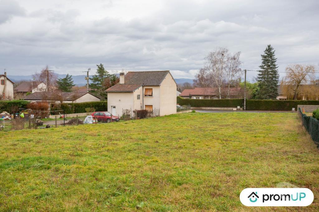 Terrain à vendre Puy-de-Dôme Limons - 63290 - Photos Vivastreet (VT202) Terrain de 2710 m2