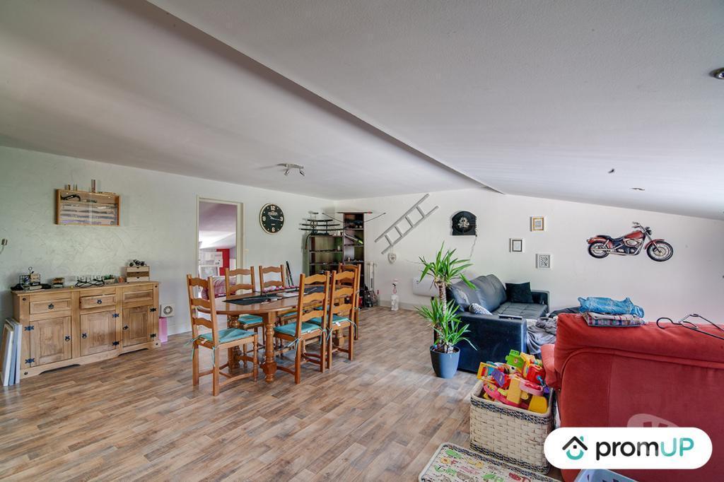 Vente Immeuble Haute-Marne Montier en Der - 52220 - Photos Vivastreet (VI072) Ensemble immobilier de 1023m²