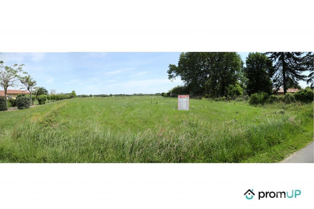 Terrain à vendre Landes Arsague - 40330 - Photos Vivastreet (V5755) Terrain constructible de 3 445 m2 à Arsague