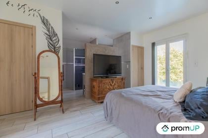 Achat maison Vidauban Var - Photos Vivastreet (V4785) Grande propriété avec piscine