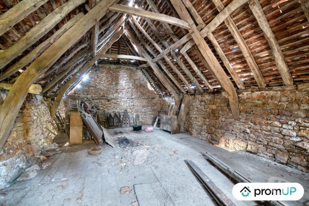 Vente Maison Aveyron Foissac - 12260 - Photos Vivastreet (V6382) Grange ancienne de 80 m2 à FOISSAC