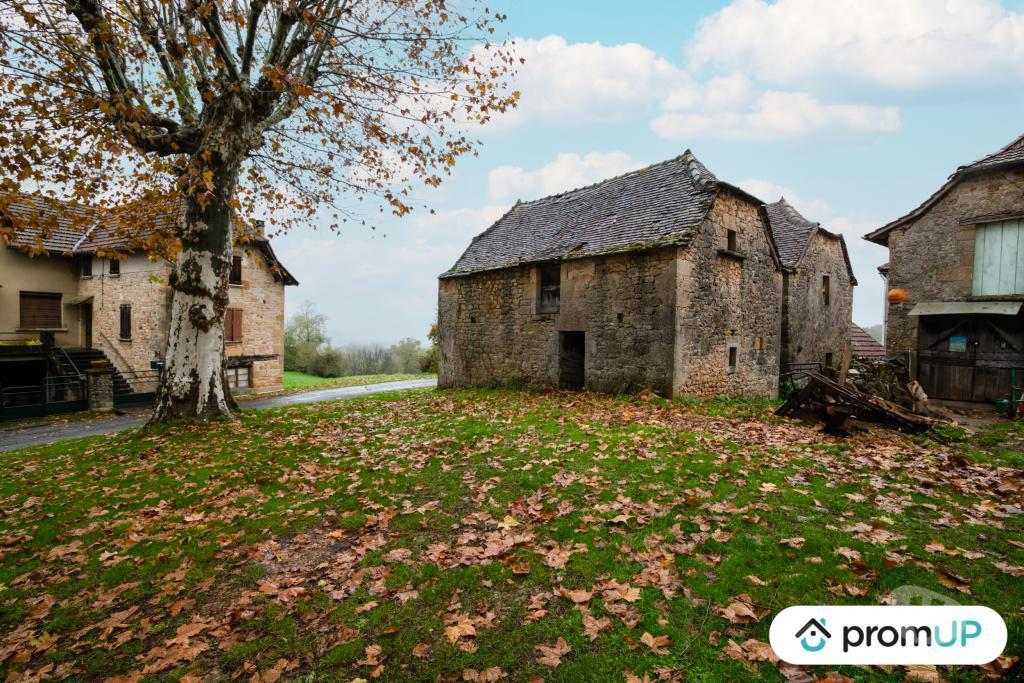 Vente Maison Aveyron Foissac - 12260 - Photos Vivastreet (V6382) Grange ancienne de 80 m2 à FOISSAC