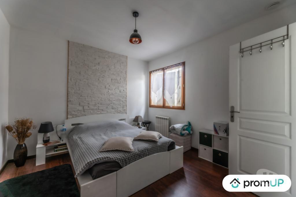 Vente Maison Nièvre Garchizy - 58600 - Photos Vivastreet (V5761) Maison de 380 m2 à Garchizy