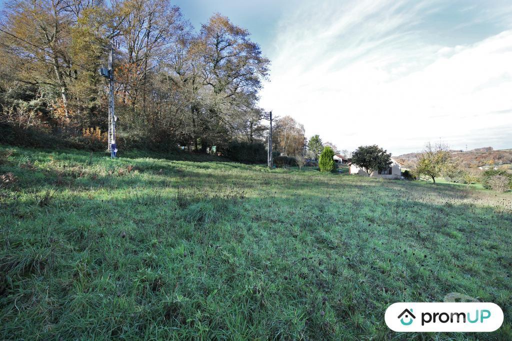 Terrain à vendre Pyrénées-Atlantiques Casteide Cami - 64170 - Photos Vivastreet (V4987) Terrain constructible de 1620m2 à Casteide-Cami