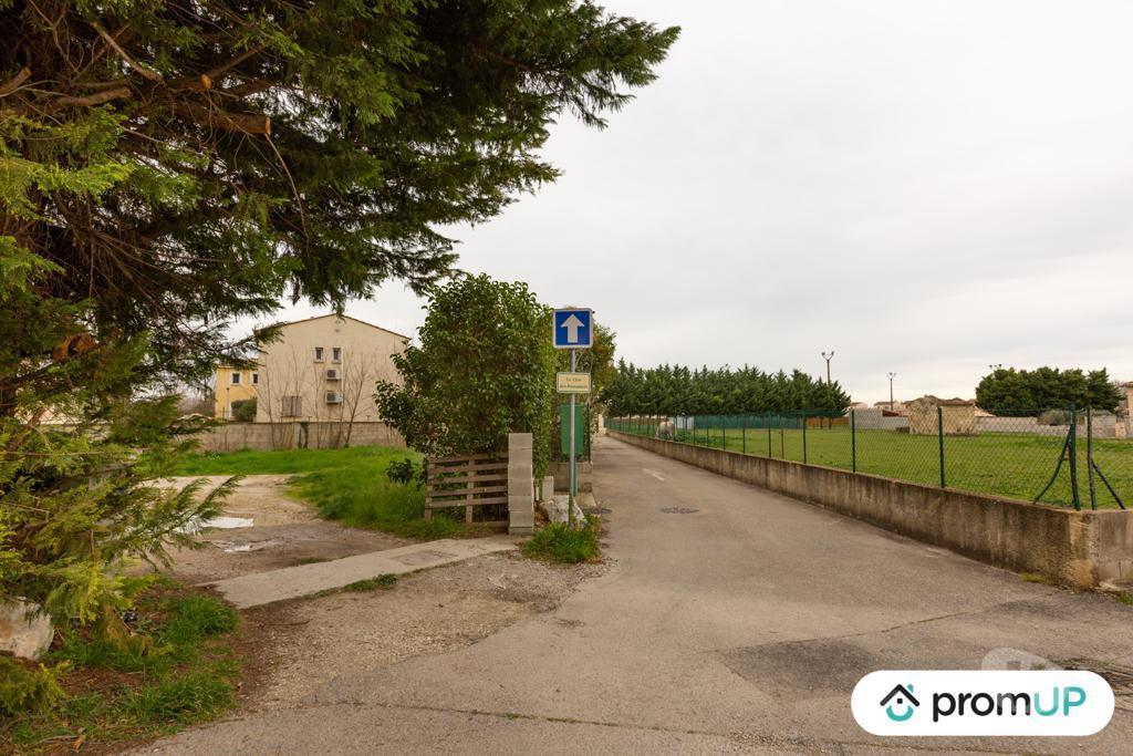 Terrain à vendre Gard Vallabregues - 30300 - Photos Vivastreet (VT358) Terrain constructible de 420 m²