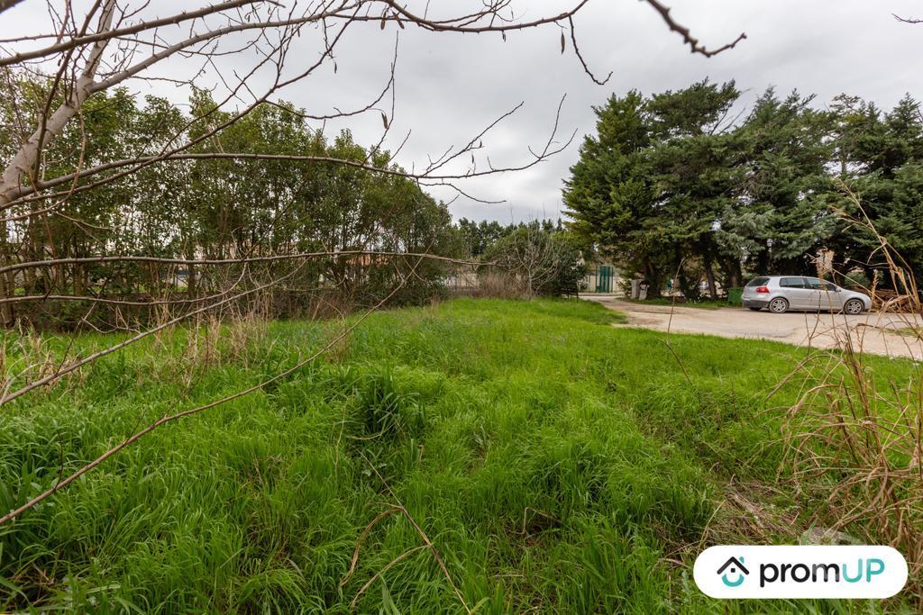 Terrain à vendre Gard Vallabregues - 30300 - Photos Vivastreet (VT358) Terrain constructible de 420 m²