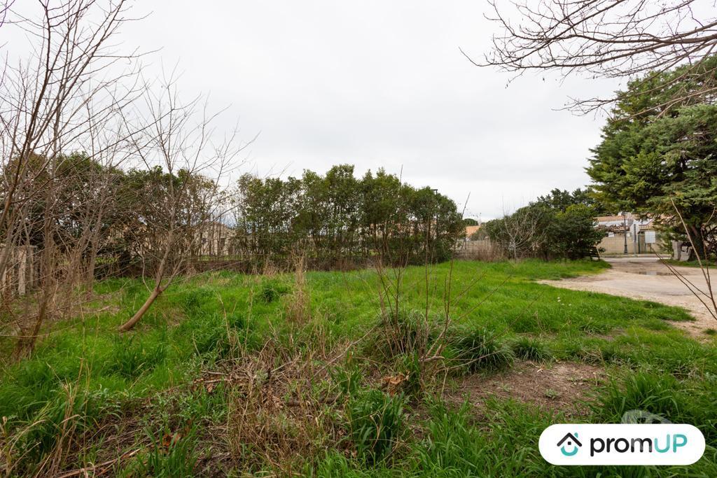 Terrain à vendre Gard Vallabregues - 30300 - Photos Vivastreet (VT358) Terrain constructible de 420 m²