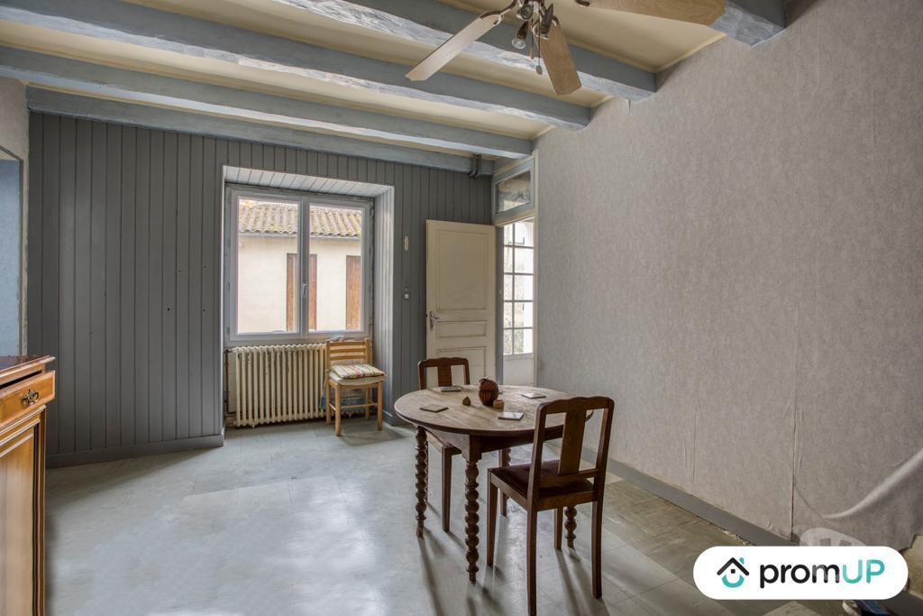 Vente Maison Deux-Sèvres Doux - 79390 - Photos Vivastreet (VM1624) Maison 7 pièces 180 m2à vendre à Doux (79)