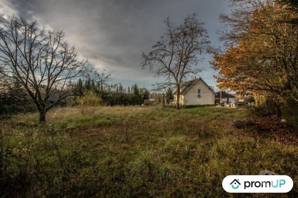 Terrain à vendre Cher Vierzon - 18100 - Photos Vivastreet (VT1126) Terrain constructible à Vierzon Ville fleurie et...