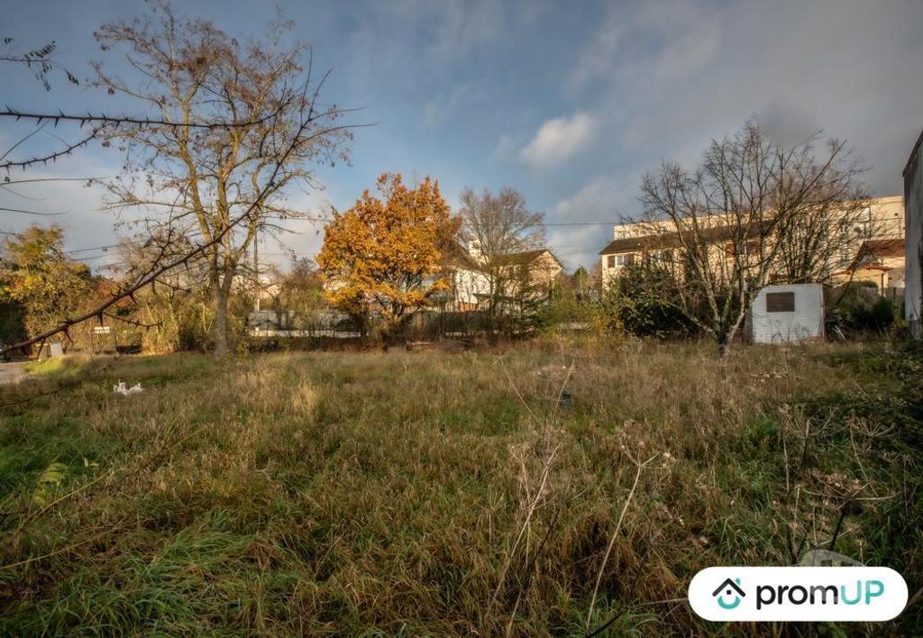 Terrain à vendre Cher Vierzon - 18100 - Photos Vivastreet (VT1126) Terrain constructible à Vierzon Ville fleurie et...