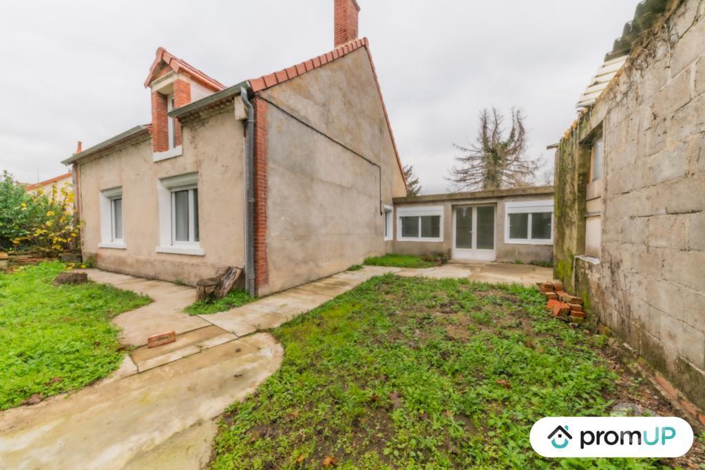 Vente Maison Cher St Pierre les Etieux - 18210 - Photos Vivastreet (vm4038) Opportunité : belle maison ancienne entièrement...