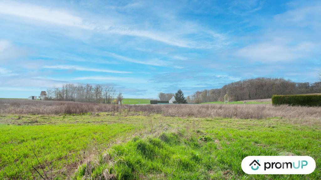 Terrain à vendre Oise Emeville - 60123 - Photos Vivastreet (V5592) Terrain constructible de 1 650 m2 à Éméville