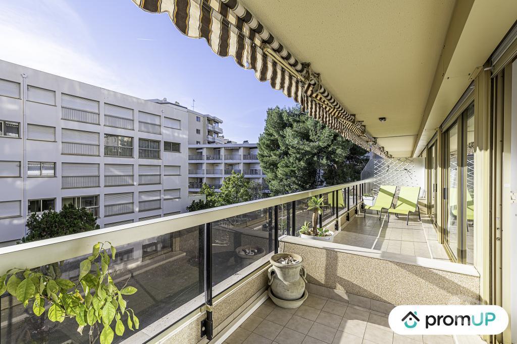 Appartements à vendre Alpes-Maritimes Menton - 06500 - Photos Vivastreet (V5138) Bel appartement 93 m² 3 chambres et terrasse