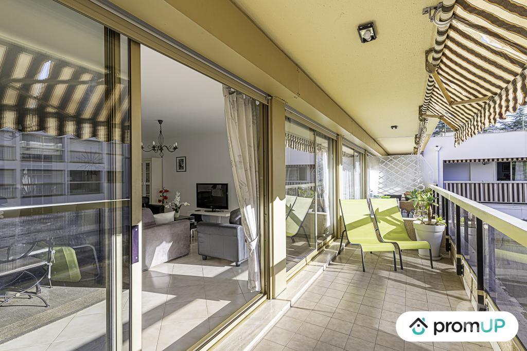 Appartements à vendre Alpes-Maritimes Menton - 06500 - Photos Vivastreet (V5138) Bel appartement 93 m² 3 chambres et terrasse