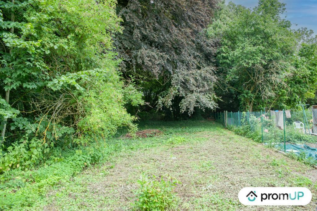 Terrain à vendre Somme Buire Courcelles - 80200 - Photos Vivastreet (V6078) Terrain constructible de 7000m2 situé à BUIRE-COURCELLES