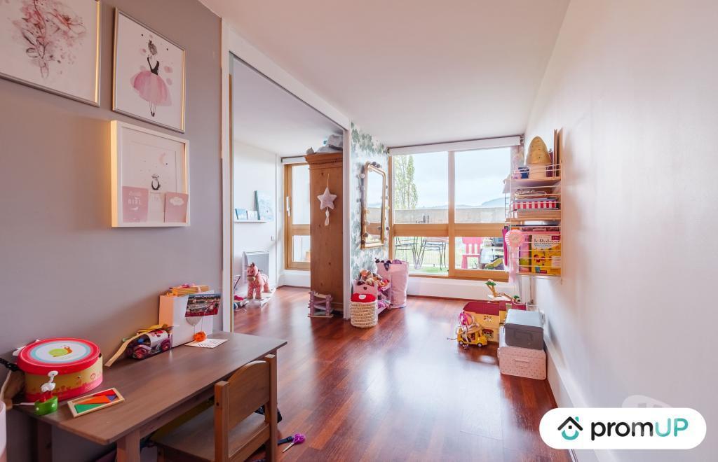 Appartements à vendre Loire Firminy - 42700 - Photos Vivastreet (VA590) Appartement T4 de 105m²
