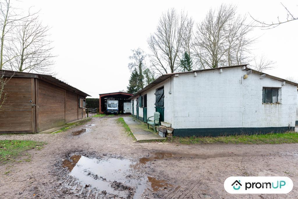 Terrain à vendre Somme Doullens - 80600 - Photos Vivastreet (VT266) Centre équestre + Terrains constructibles