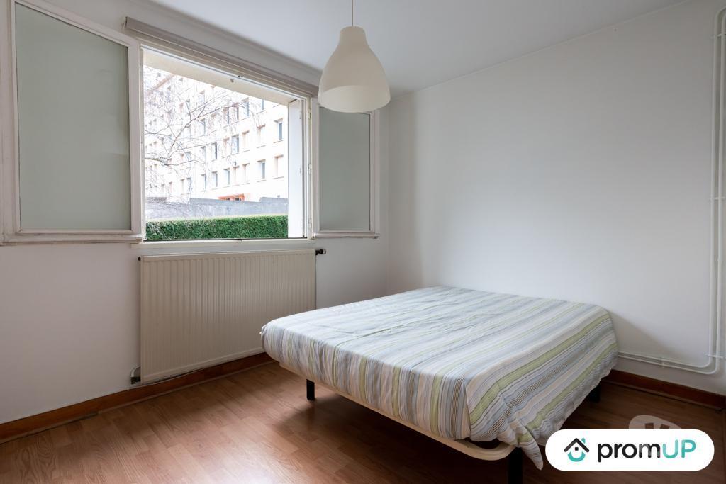 Appartements à vendre Loire St Etienne - Photos Vivastreet (VA330) Appartement T3 de 53.83 m²