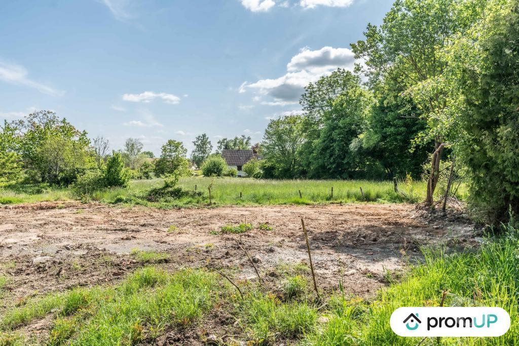 Terrain à vendre Nièvre La Fermete - 58160 - Photos Vivastreet (V5926) Terrain constructible de 2 430m2 à La Fermeté