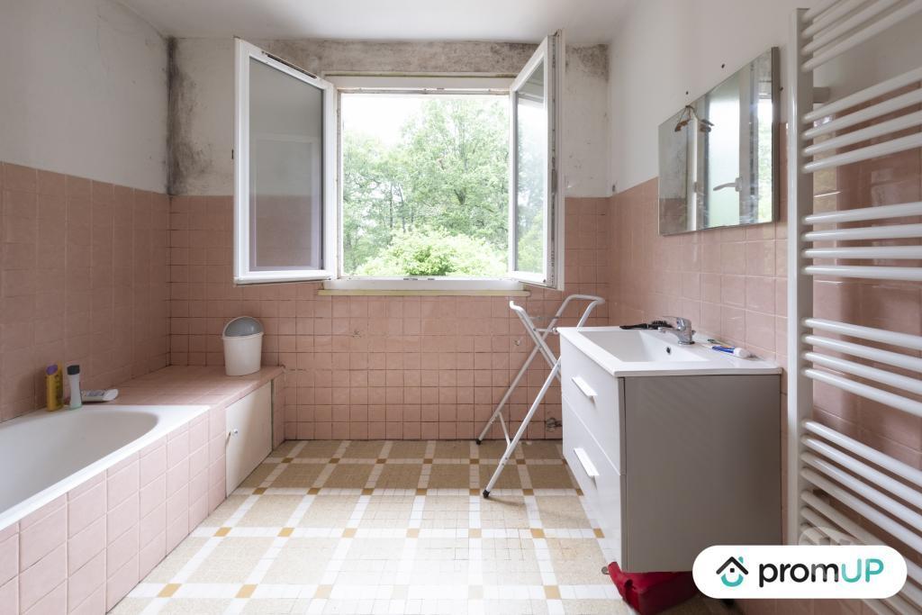 Vente Maison Loiret Lorris - 45260 - Photos Vivastreet (V5972) Maison individuelle de 130m2 située à LORRIS