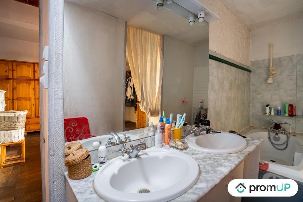 Vente Maison Gironde Bazas - 33430 - Photos Vivastreet (VM3796) Maison de 240 m2 à vendre à Bazas