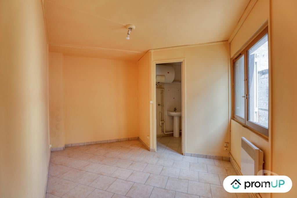 Vente Immeuble Nièvre Pouilly sur Loire - 58150 - Photos Vivastreet (V6118) Immeuble 6 logements à POUILLY-SUR-LOIRE