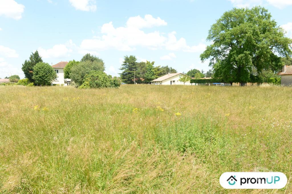 Terrain à vendre Lot-et-Garonne Ste Livrade sur Lot - 47110 - Photos Vivastreet (V5938) Terrain constructible de 707m2 à Sainte Livrade sur Lot