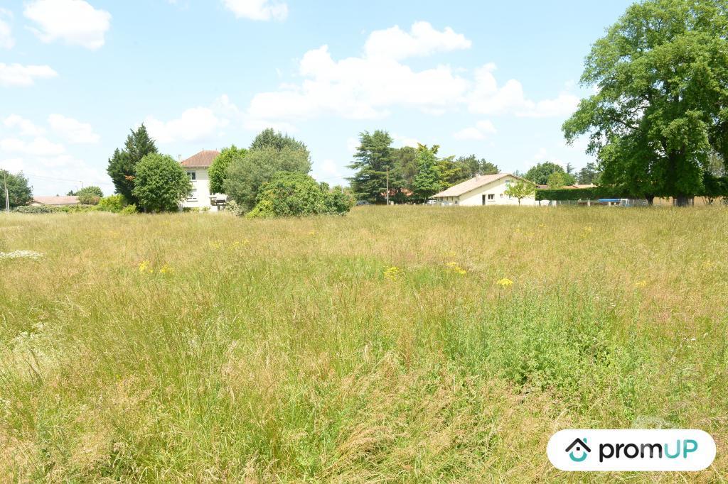 Terrain à vendre Lot-et-Garonne Ste Livrade sur Lot - 47110 - Photos Vivastreet (V5938) Terrain constructible de 707m2 à Sainte Livrade sur Lot