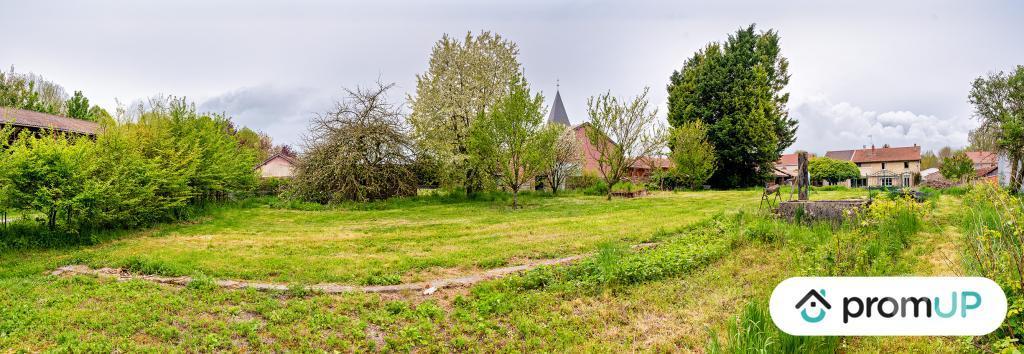 Terrain à vendre Marne Auve - 51800 - Photos Vivastreet (V5778) Terrain constructible de 960m2 situé à Auve