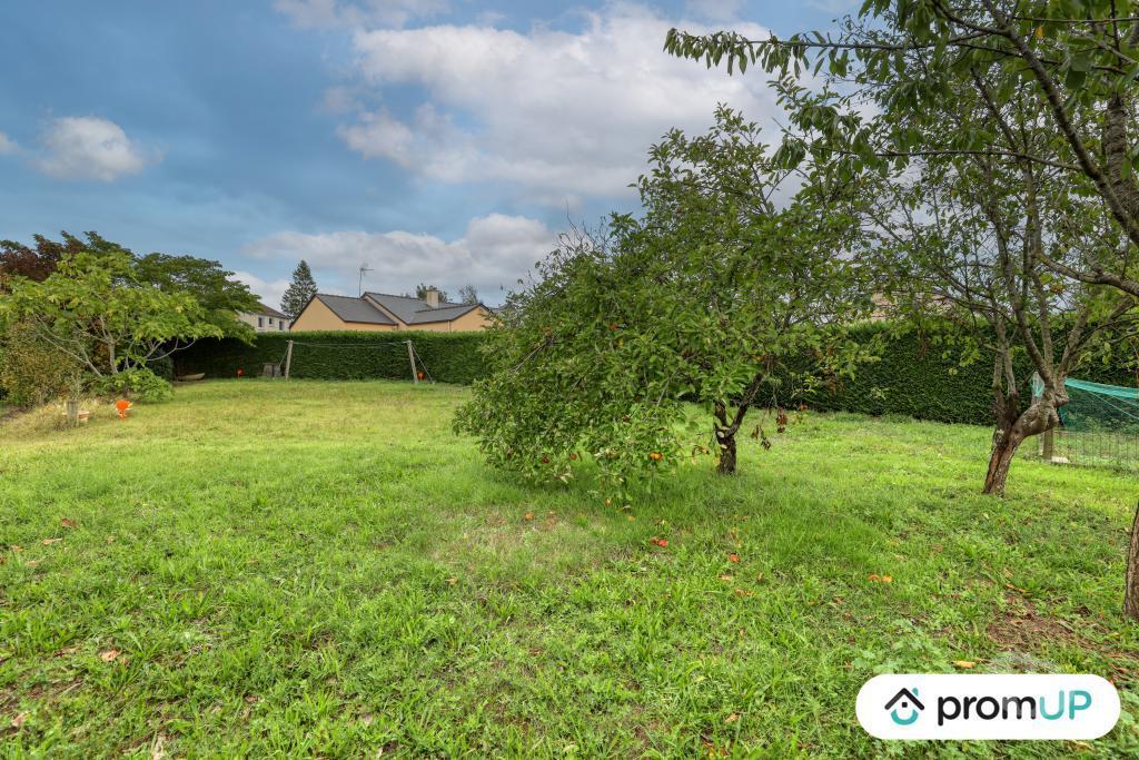Terrain à vendre Maine-et-Loire Ingrandes - 49123 - Photos Vivastreet (V6249) Terrain constructible de 402 m2 à INGRANDES LE...