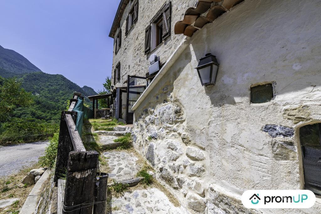 Vente Maison Alpes-Maritimes Villars sur Var - 06710 - Photos Vivastreet (V6095) Bastide de 239m2 en partie louée