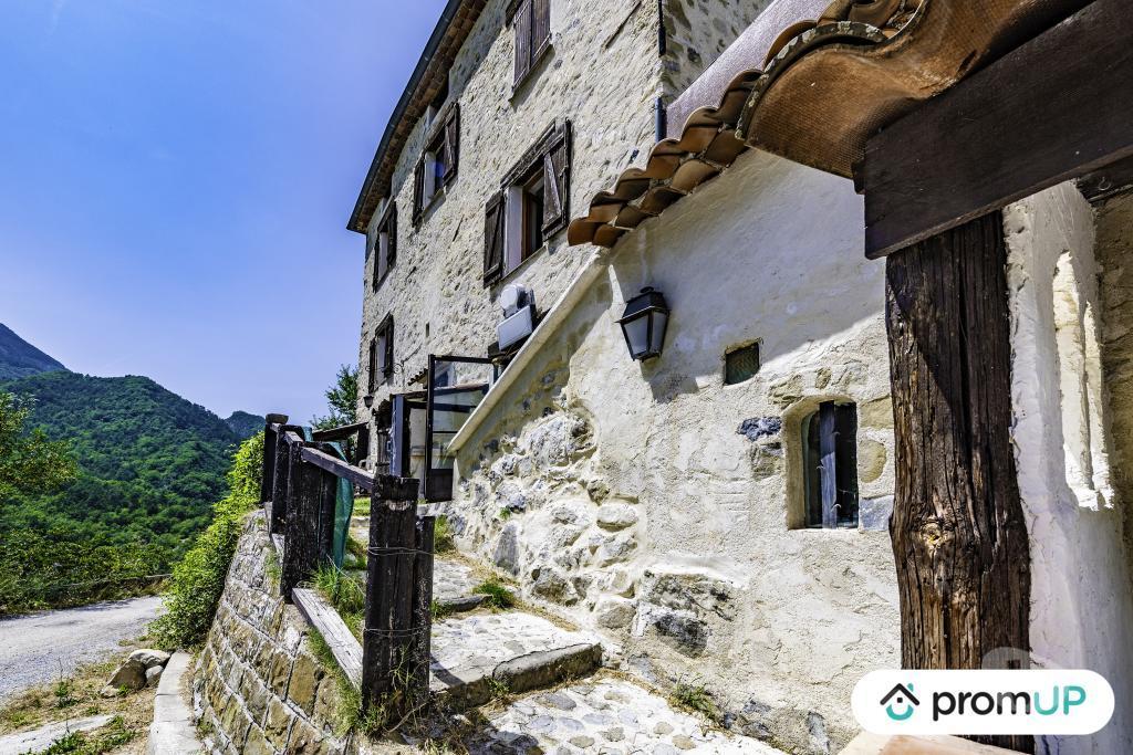 Vente Maison Alpes-Maritimes Villars sur Var - 06710 - Photos Vivastreet (V6095) Bastide de 239m2 en partie louée