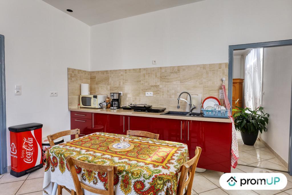 Vente Maison Corrèze Arnac Pompadour - 19230 - Photos Vivastreet (VM3300) Maison de 135 m² avec jardin et dépendance