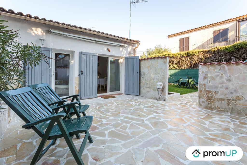 Vente Maison Var Barjols - 83670 - Photos Vivastreet (VM1186) Charmante maison de 40 m² avec jardin à Barjols