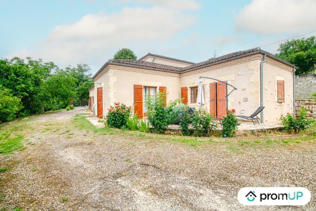Vente Maison Gers Lectoure - 32700 - Photos Vivastreet (V5927) Lot de 2 maisons 340m2 à LECTOURE