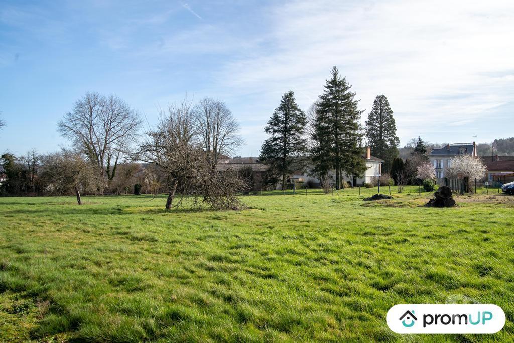 Terrain à vendre Haute-Vienne Bessines sur Gartempe - 87250 - Photos Vivastreet (VT330) Terrain constructible de 4273 m²