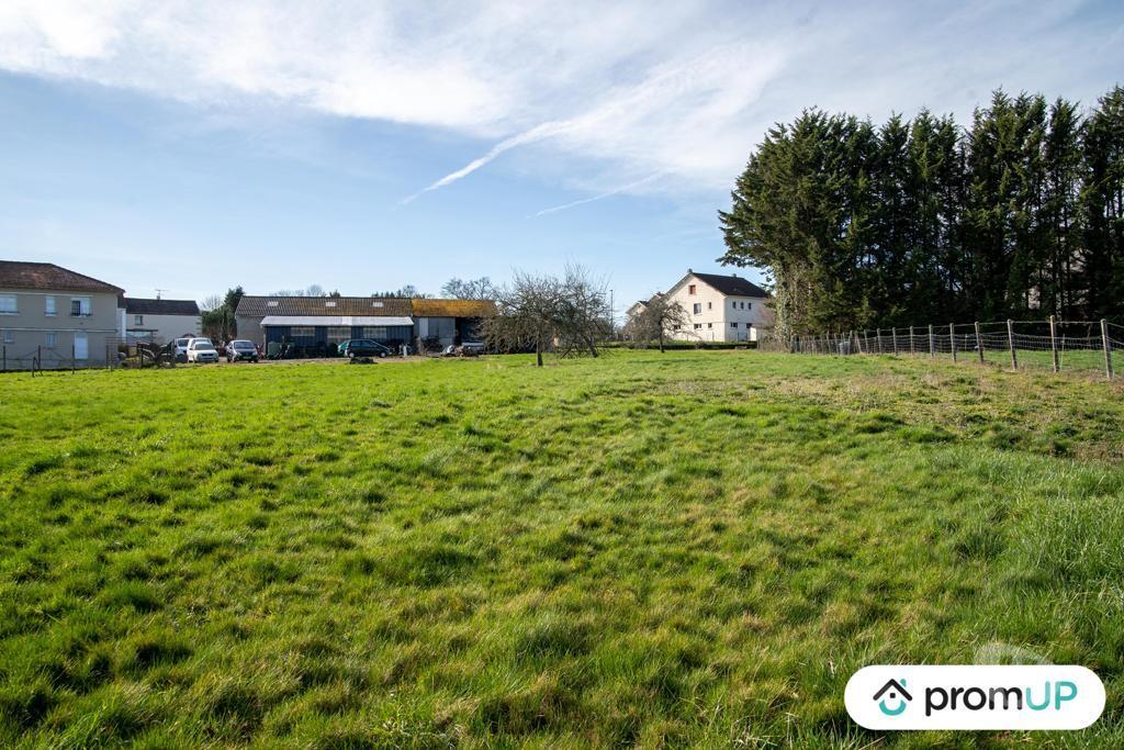 Terrain à vendre Haute-Vienne Bessines sur Gartempe - 87250 - Photos Vivastreet (VT330) Terrain constructible de 4273 m²