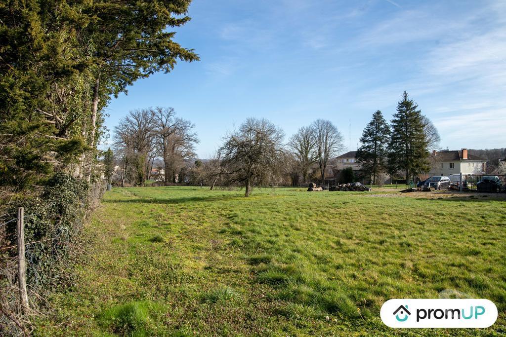 Terrain à vendre Haute-Vienne Bessines sur Gartempe - 87250 - Photos Vivastreet (VT330) Terrain constructible de 4273 m²