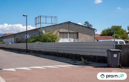 Local Commercial Ste Julie Ain - Photos Vivastreet (VF124) Fonds de commerce + Murs