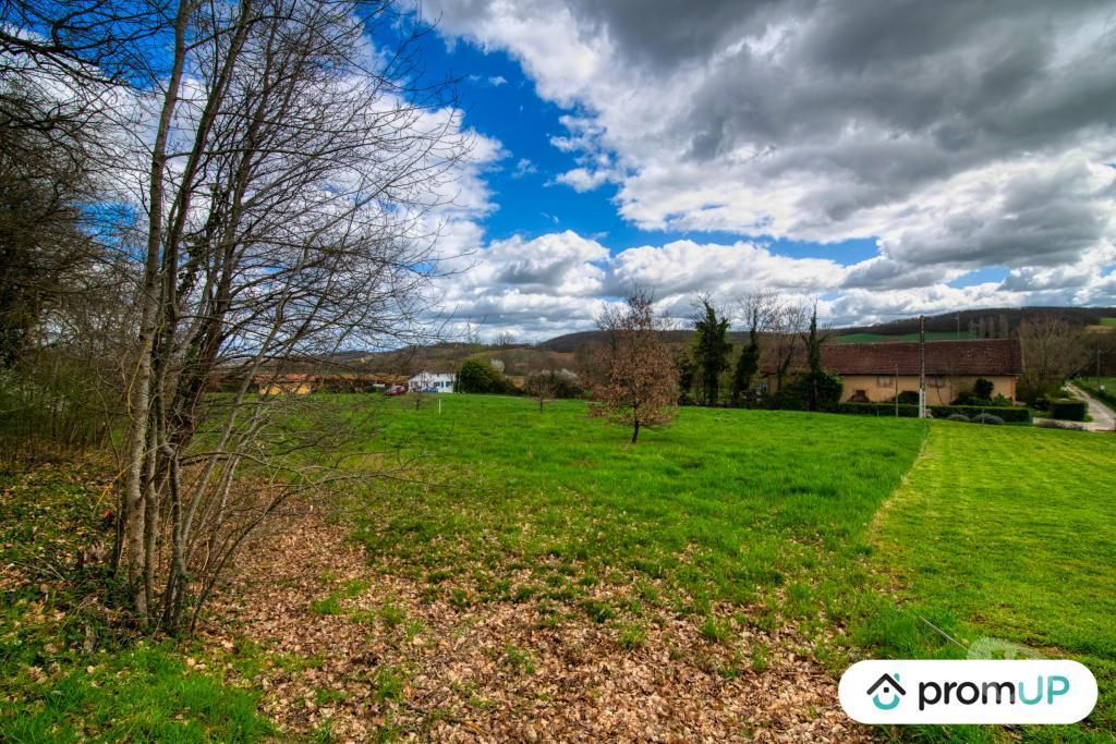 Terrain à vendre Tarn-et-Garonne Larrazet - 82500 - Photos Vivastreet (V5568) Terrain constructible de 2 000 m2 à Larrazet