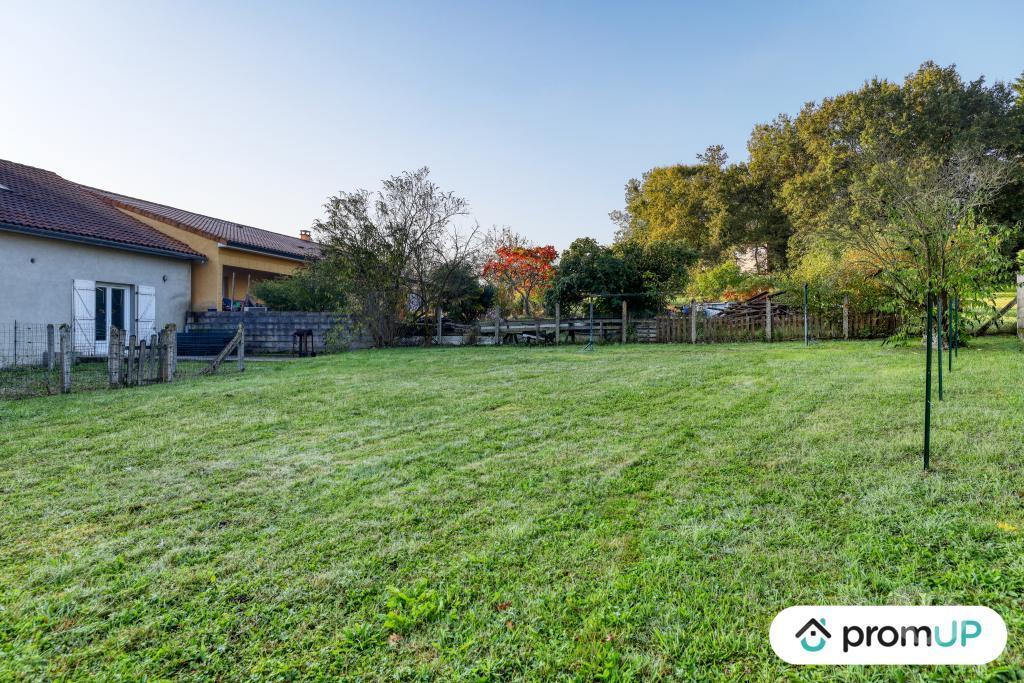 Vente Maison Charente Rougnac - 16320 - Photos Vivastreet (VM3783) Maison de 80 m2 avec jardin à vendre à Rougnac (16)
