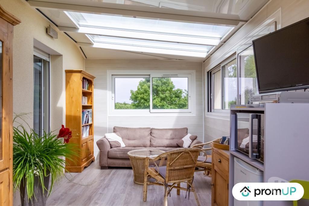Vente Maison Charente Montemboeuf - 16310 - Photos Vivastreet (VM2476) Belle maison 13 pièces de 284 m² avec panneaux solaires