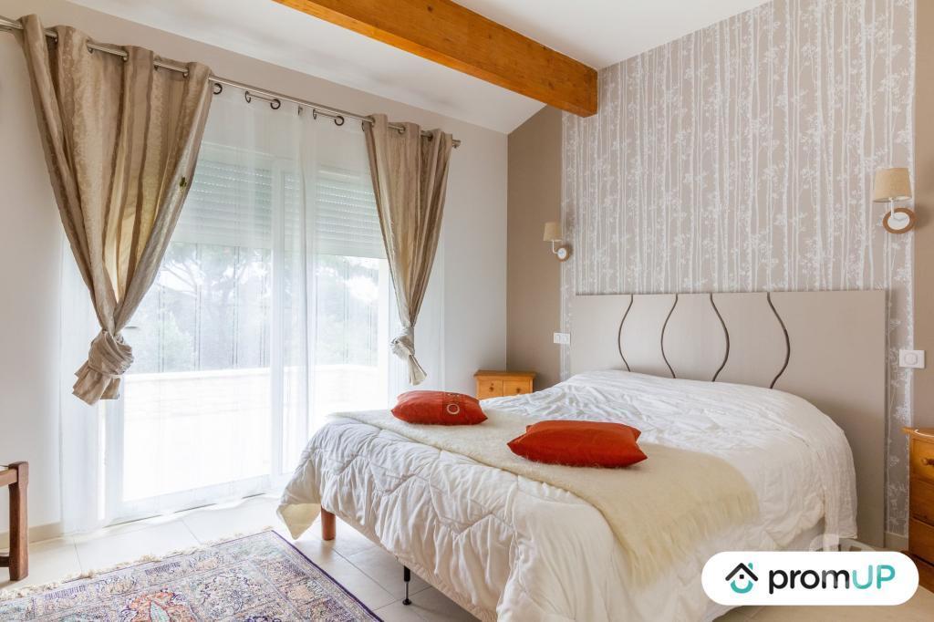Vente Maison Charente Montemboeuf - 16310 - Photos Vivastreet (VM2476) Belle maison 13 pièces de 284 m² avec panneaux solaires