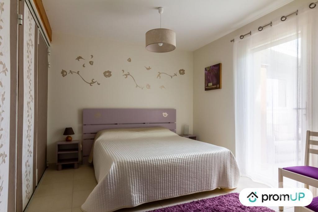 Vente Maison Charente Montemboeuf - 16310 - Photos Vivastreet (VM2476) Belle maison 13 pièces de 284 m² avec panneaux solaires