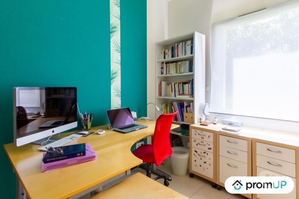 Vente Maison Charente Montemboeuf - 16310 - Photos Vivastreet (VM2476) Belle maison 13 pièces de 284 m² avec panneaux solaires