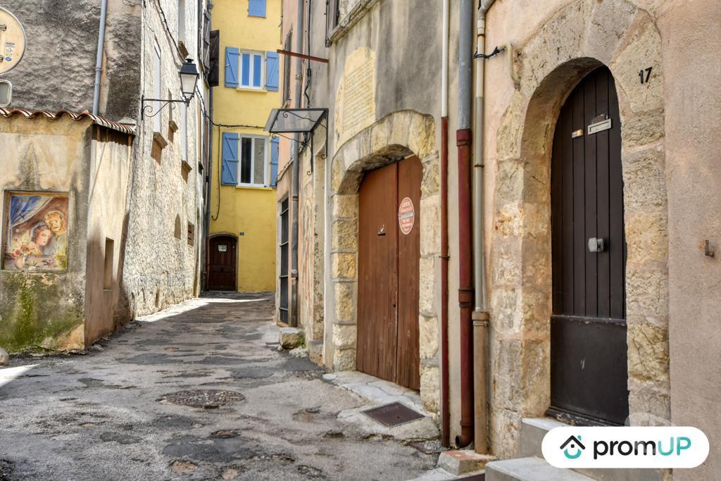 Vente Maison Var Brignoles - 83170 - Photos Vivastreet (VM491) Belle maison mitoyenne dans le sud de la France