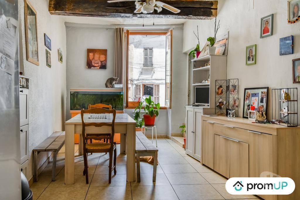 Vente Maison Var Brignoles - 83170 - Photos Vivastreet (VM491) Belle maison mitoyenne dans le sud de la France