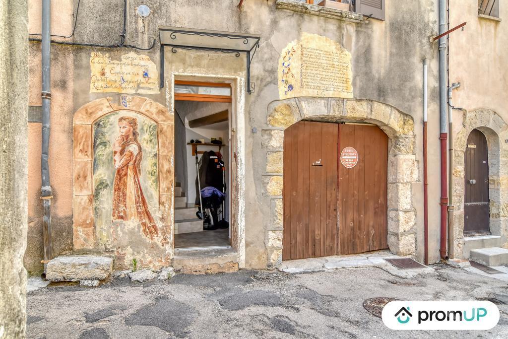 Vente Maison Var Brignoles - 83170 - Photos Vivastreet (VM491) Belle maison mitoyenne dans le sud de la France